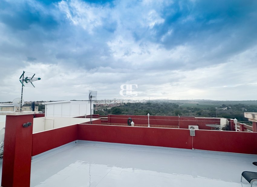 Herverkoop - apartment -
Orihuela Costa - Los Altos