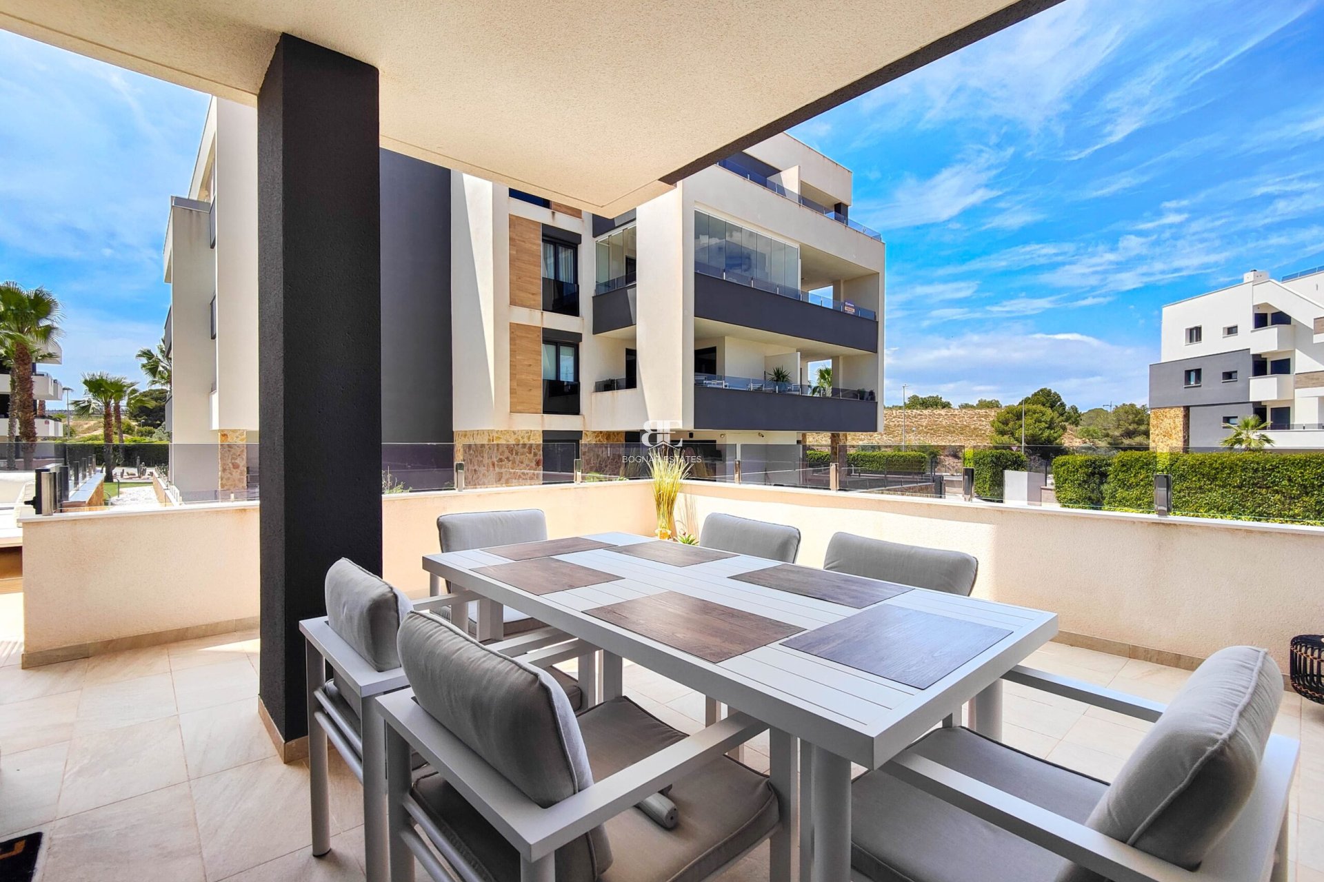 Herverkoop - apartment -
Orihuela Costa - Los Altos