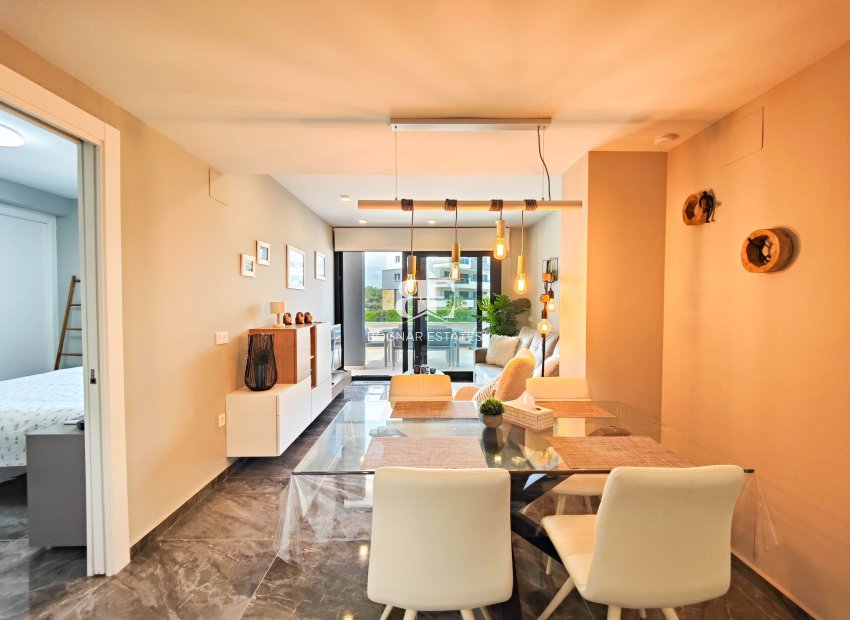 Herverkoop - apartment -
Orihuela Costa - Los Altos