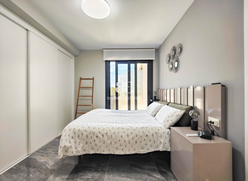 Herverkoop - apartment -
Orihuela Costa - Los Altos