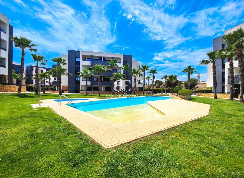 Herverkoop - apartment -
Orihuela Costa - Los Altos