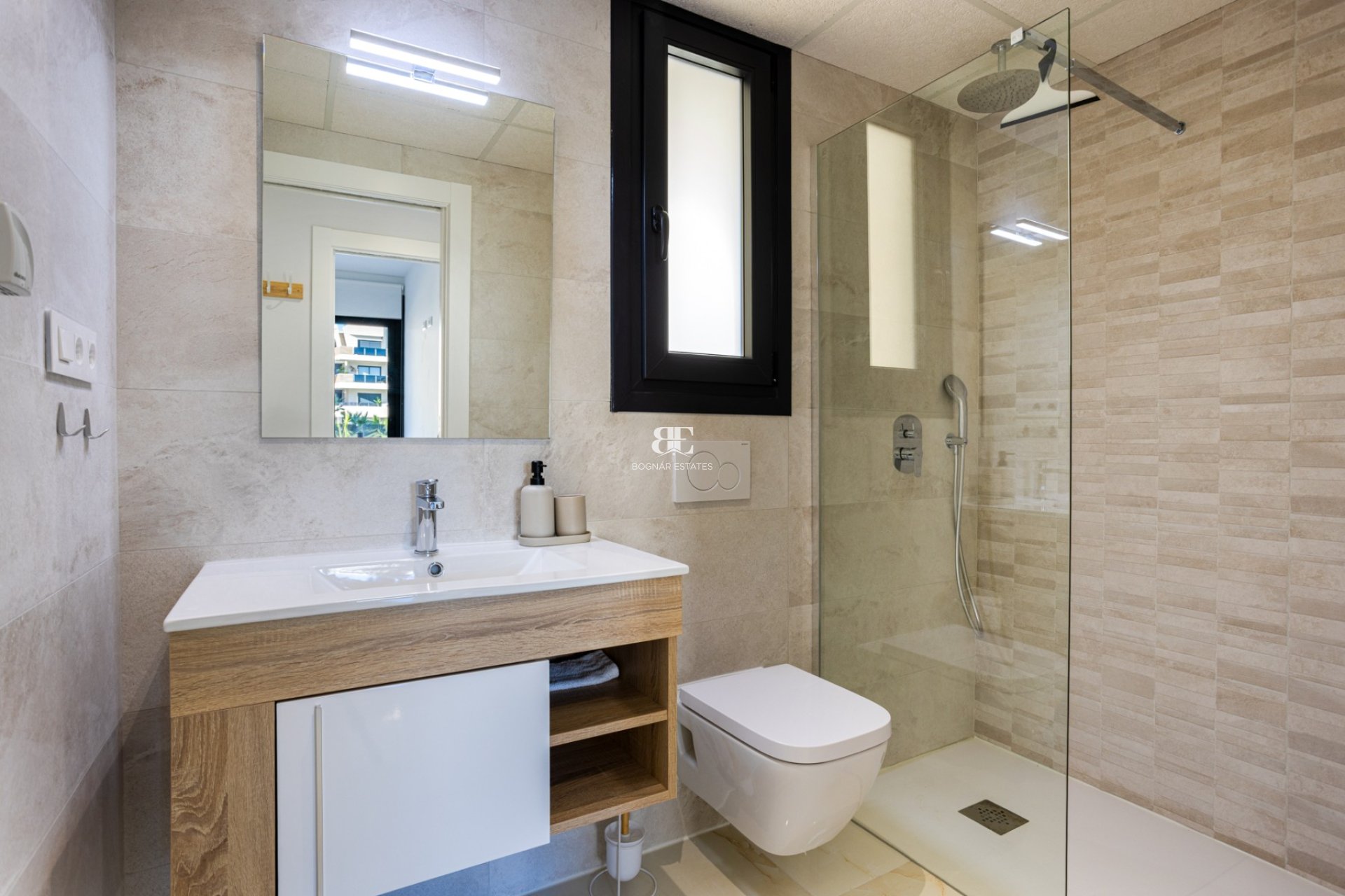 Herverkoop - apartment -
Orihuela Costa - Los Altos