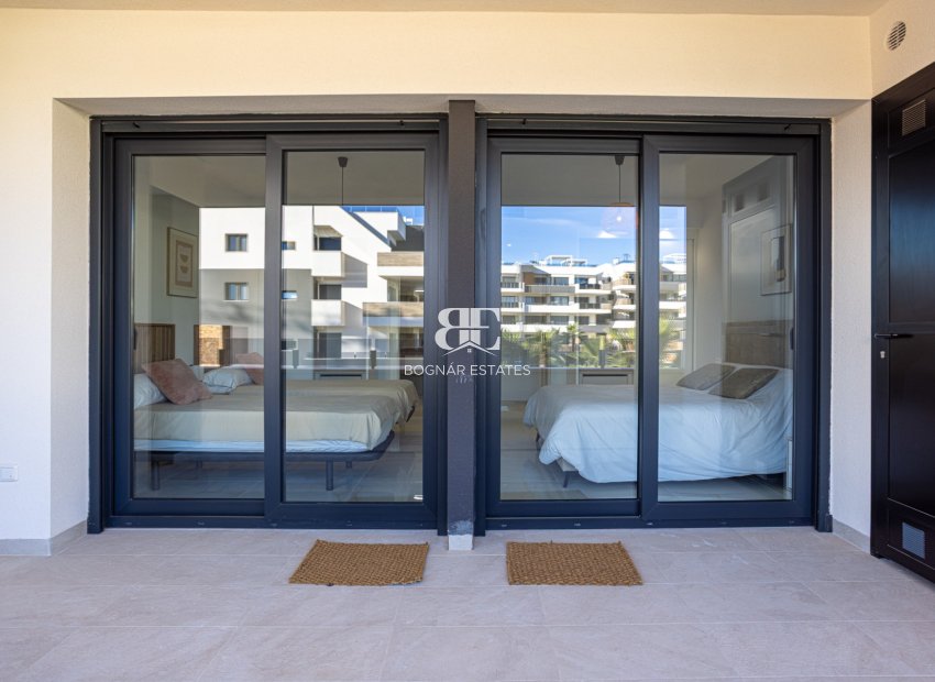 Herverkoop - apartment -
Orihuela Costa - Los Altos