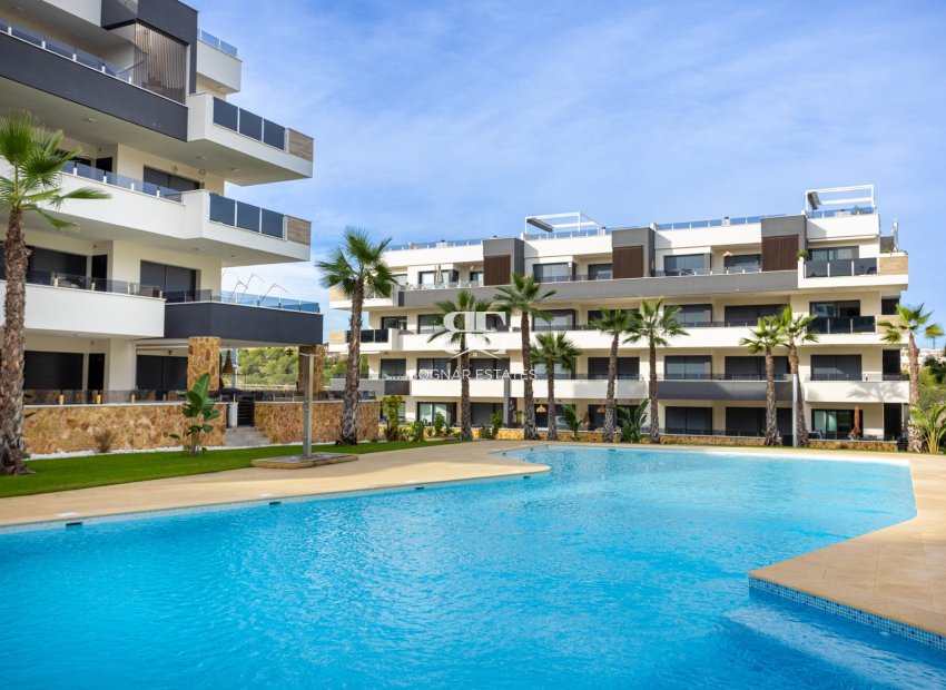 Herverkoop - apartment -
Orihuela Costa - Los Altos