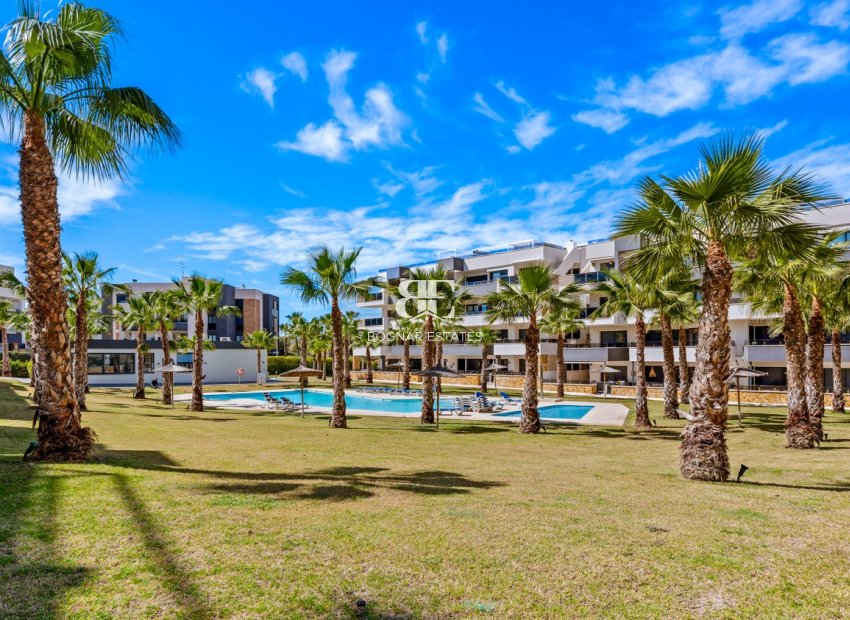 Herverkoop - apartment -
Orihuela Costa - Los Altos
