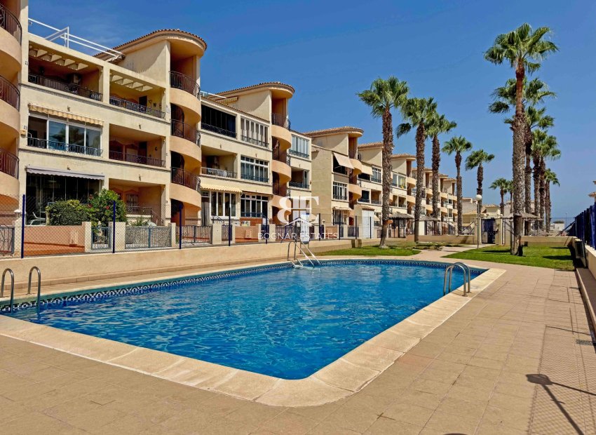 Herverkoop - apartment -
Orihuela Costa - Los Altos