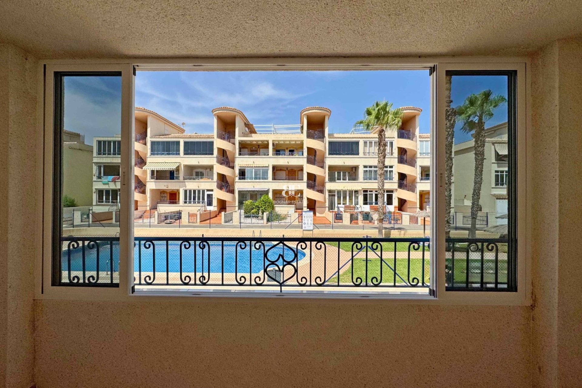 Herverkoop - apartment -
Orihuela Costa - Los Altos