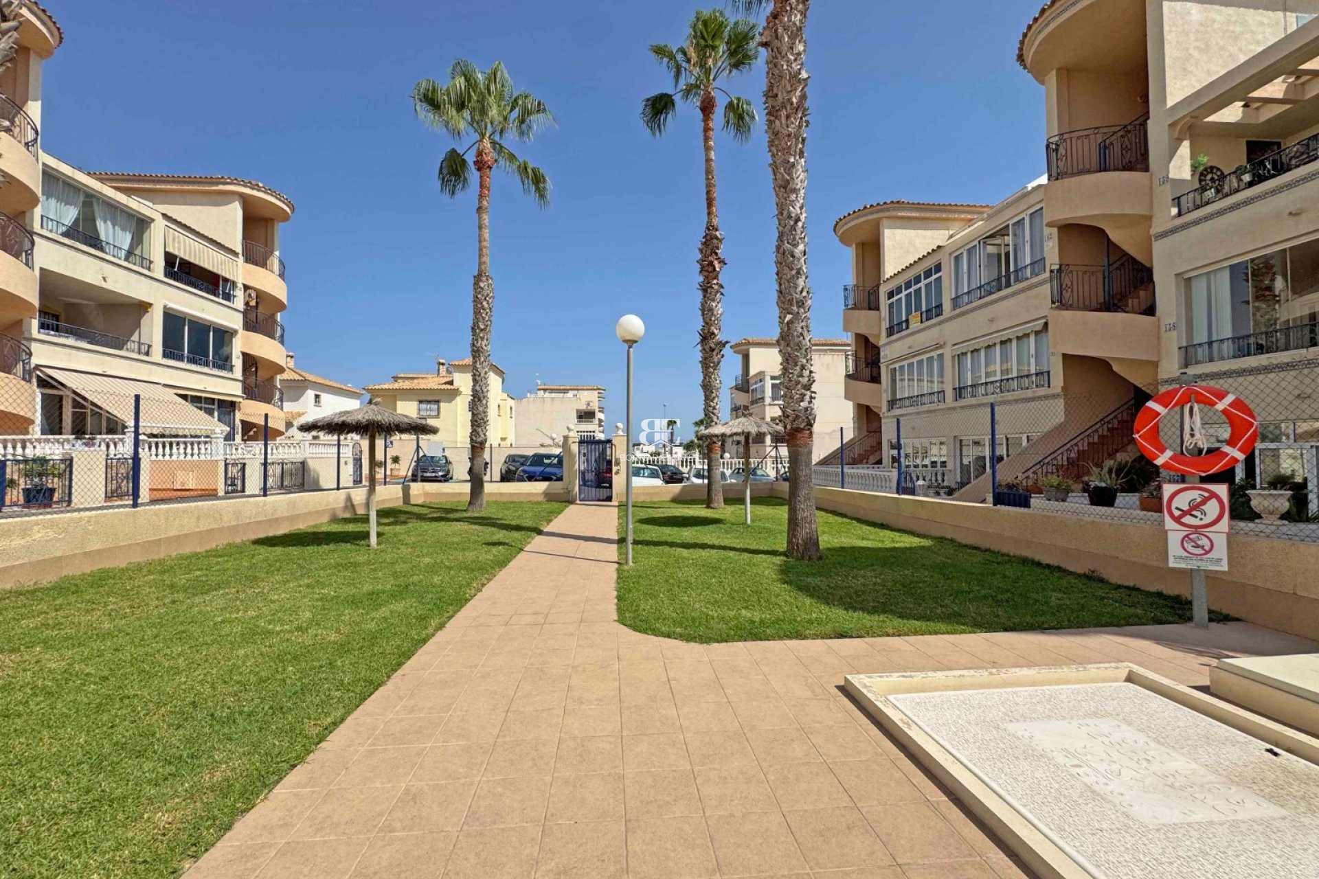 Herverkoop - apartment -
Orihuela Costa - Los Altos