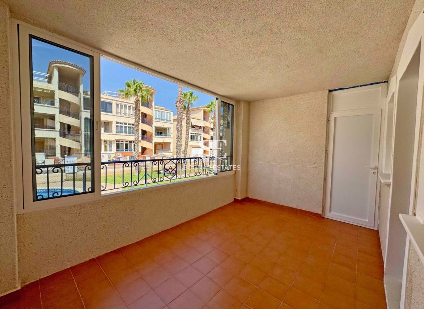 Herverkoop - apartment -
Orihuela Costa - Los Altos