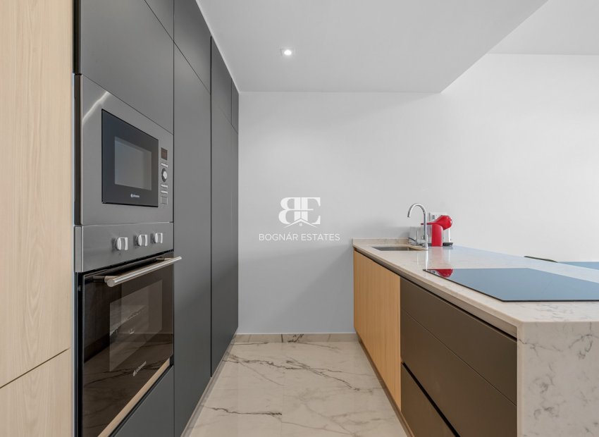 Herverkoop - apartment -
Orihuela Costa - Los Altos