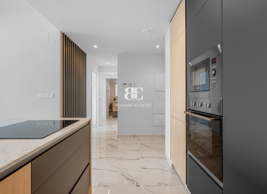 Herverkoop - apartment -
Orihuela Costa - Los Altos