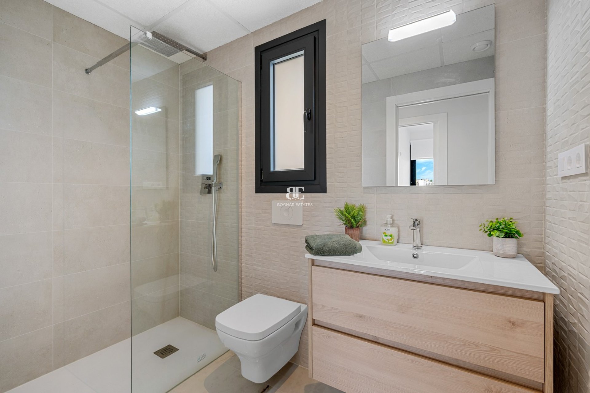 Herverkoop - apartment -
Orihuela Costa - Los Altos