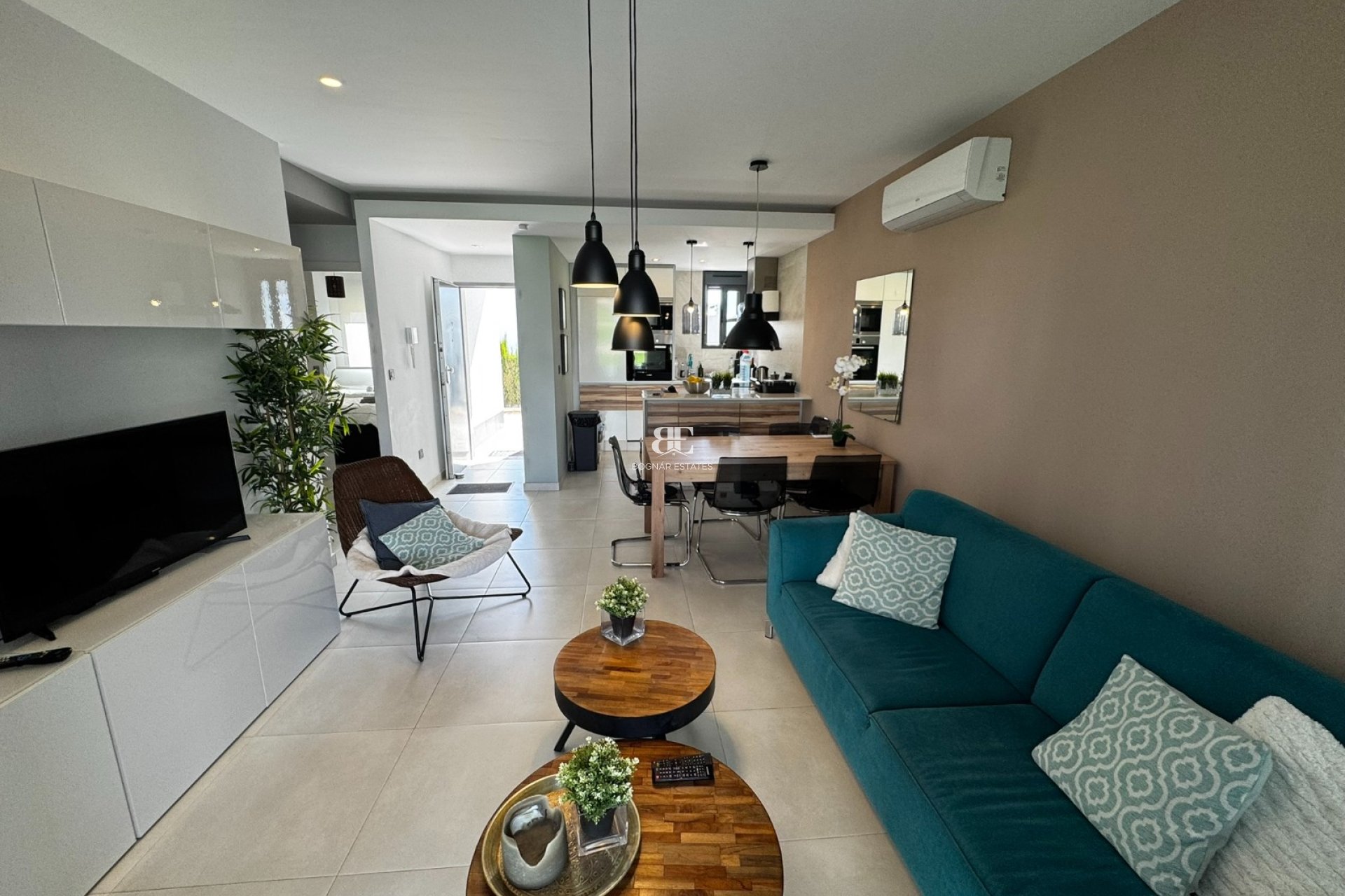 Herverkoop - apartment -
Orihuela Costa - Los Altos