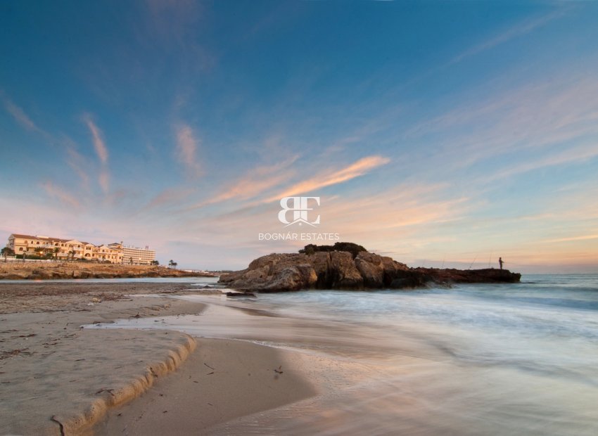 Herverkoop - apartment -
Orihuela Costa - Los Dolses