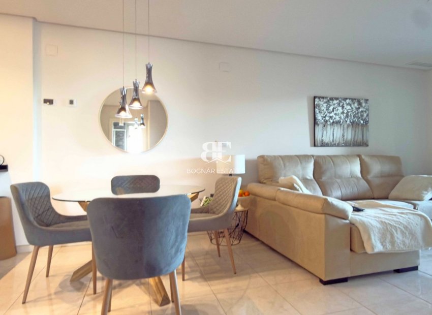 Herverkoop - apartment -
Orihuela Costa - Los Dolses