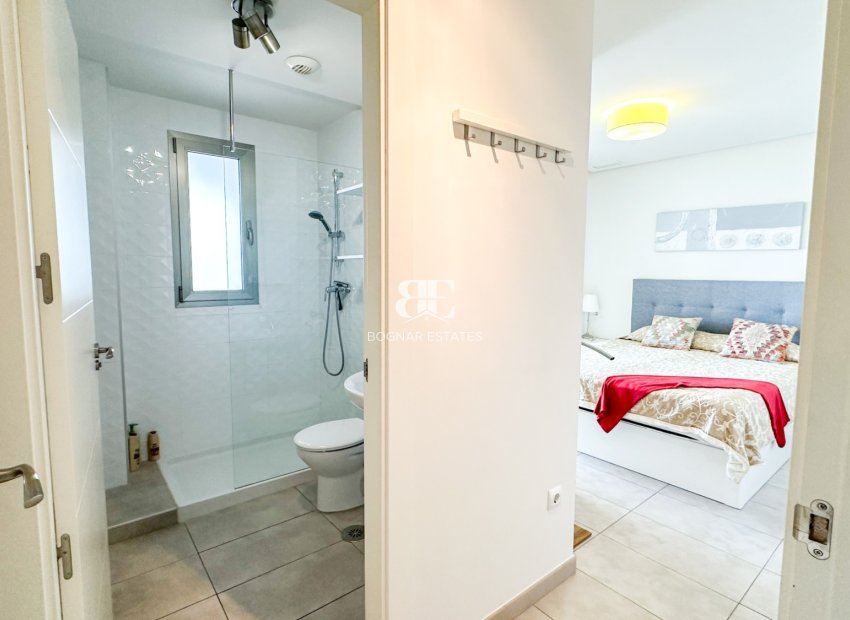 Herverkoop - apartment -
Orihuela Costa - Los Dolses