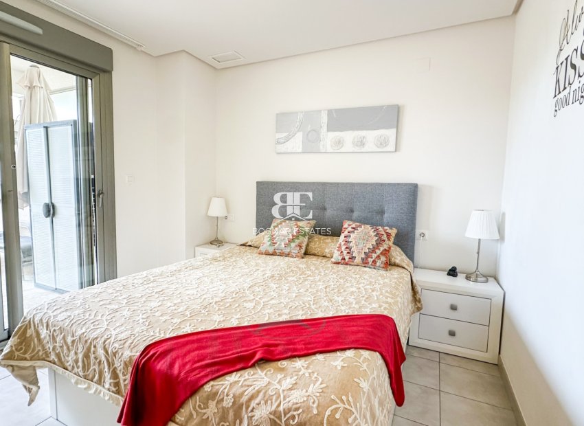 Herverkoop - apartment -
Orihuela Costa - Los Dolses