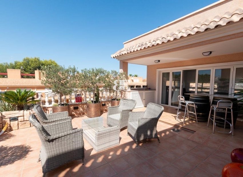 Herverkoop - apartment -
Orihuela Costa - Los Dolses