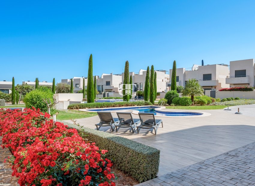 Herverkoop - apartment -
Orihuela Costa - Los Dolses