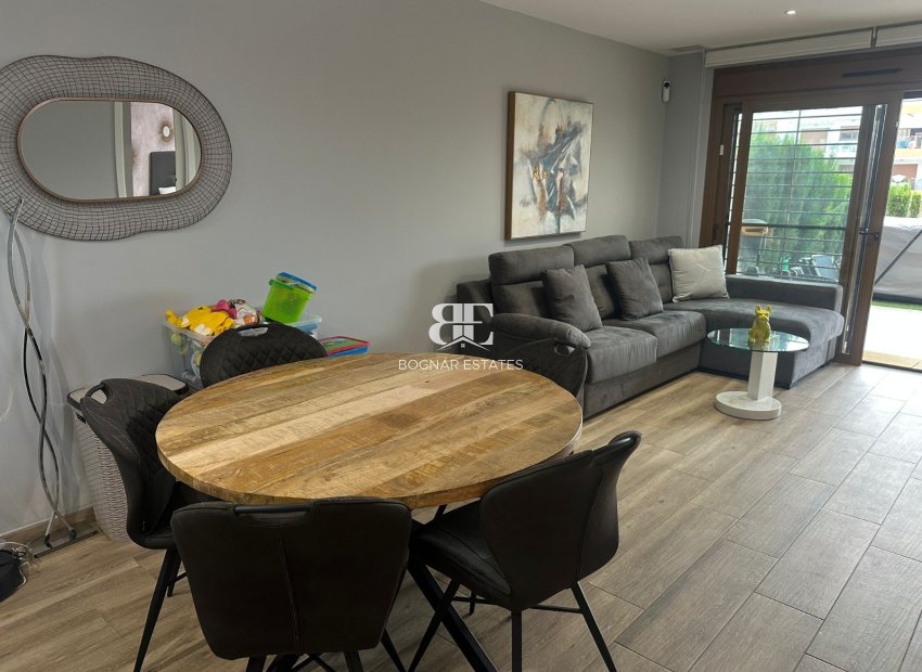 Herverkoop - apartment -
Orihuela Costa - Los Dolses