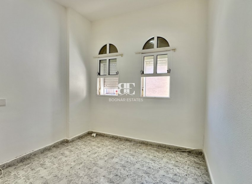 Herverkoop - apartment -
Orihuela Costa - Playa Flamenca