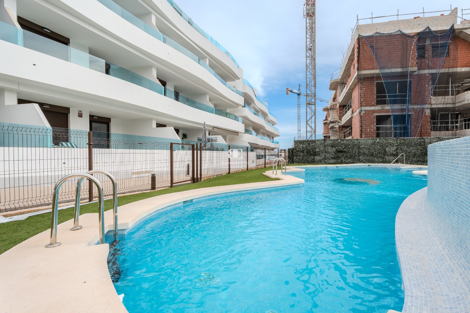 Herverkoop - apartment -
Orihuela Costa - Playa Flamenca