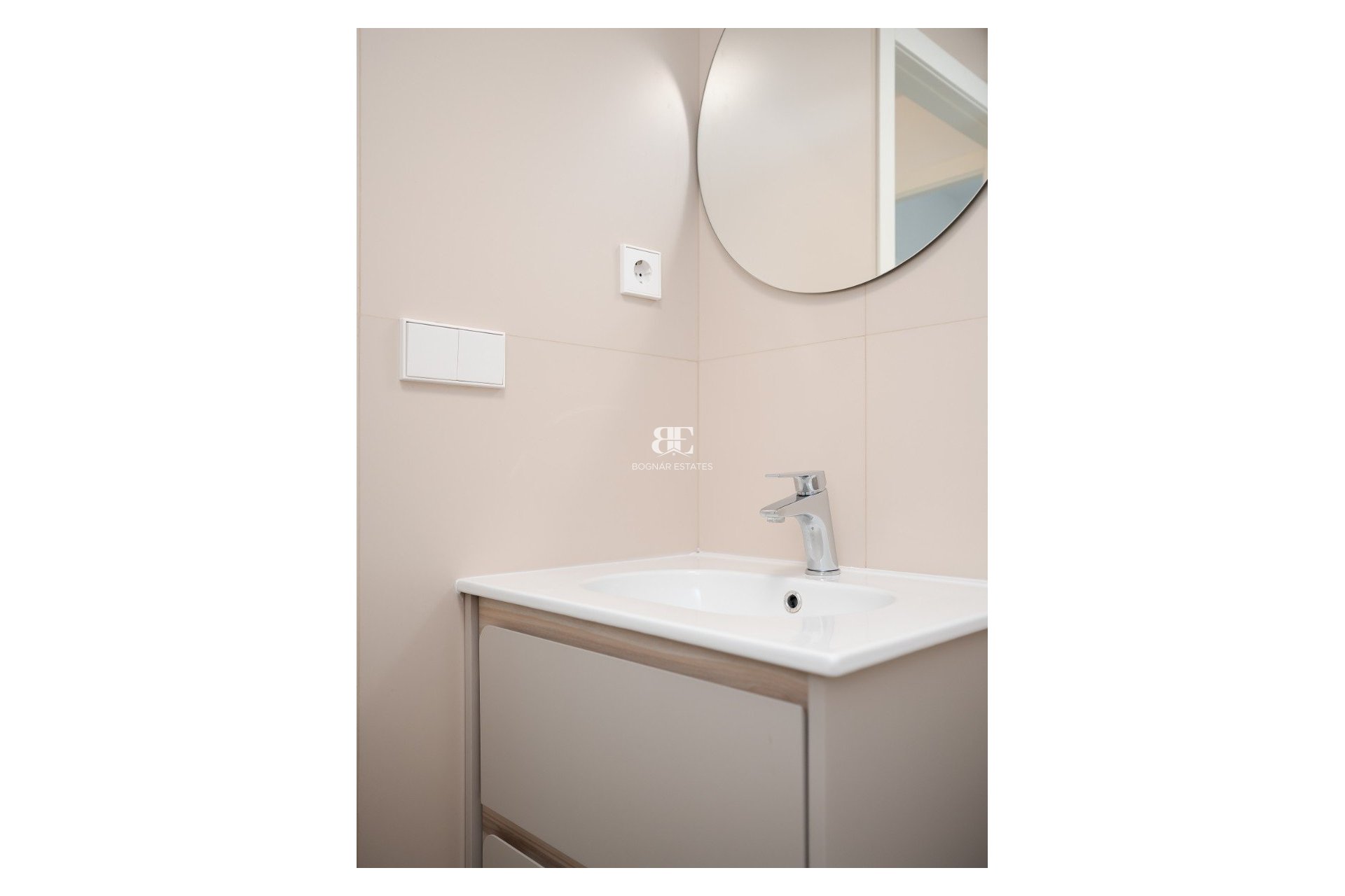 Herverkoop - apartment -
Orihuela Costa - Playa Flamenca