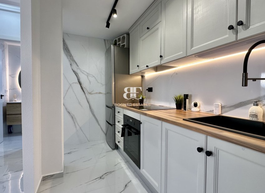 Herverkoop - apartment -
Orihuela Costa - Playa Flamenca