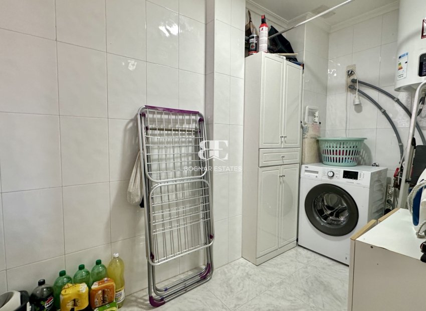 Herverkoop - apartment -
Orihuela Costa - Playa Flamenca