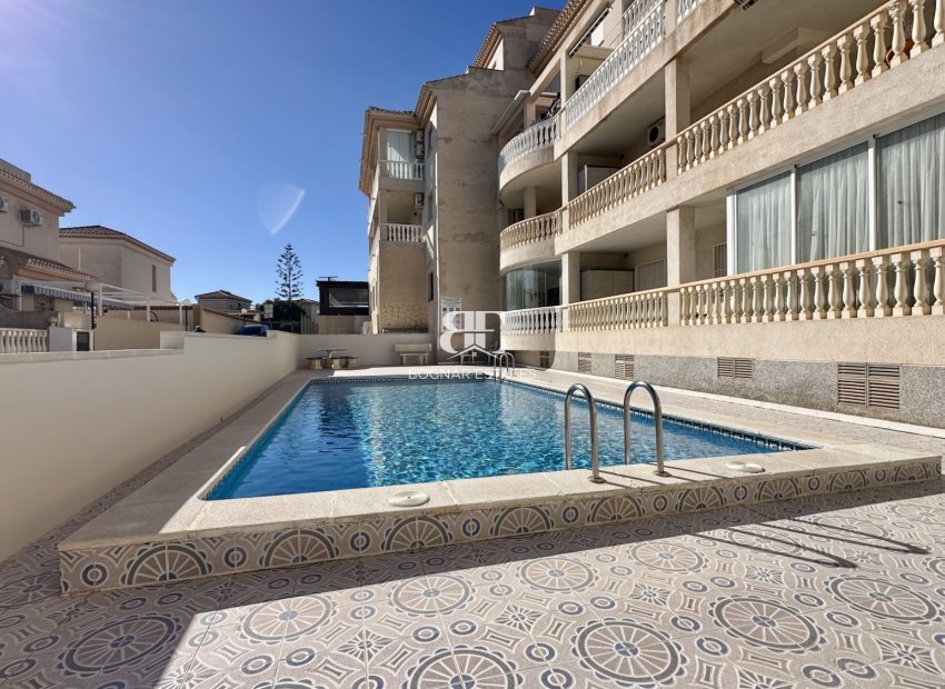 Herverkoop - apartment -
Orihuela Costa - Playa Flamenca