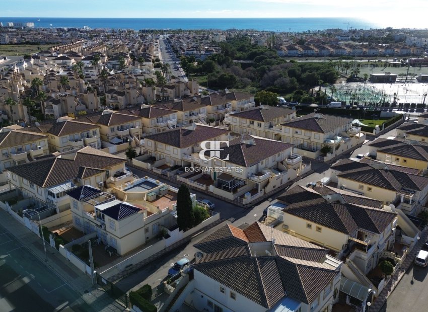 Herverkoop - apartment -
Orihuela Costa - Playa Flamenca