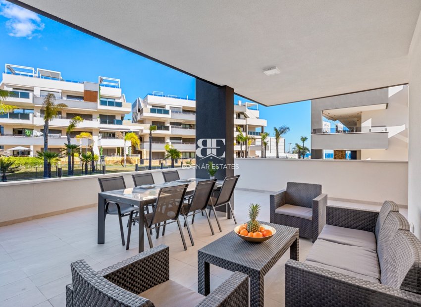 Herverkoop - apartment -
Orihuela Costa - Playa Flamenca