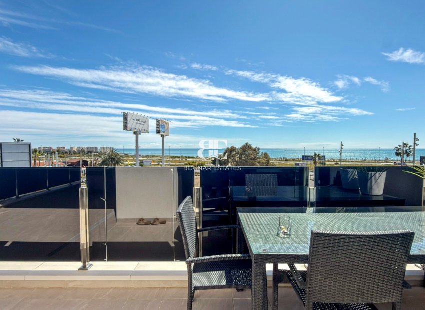 Herverkoop - apartment -
Orihuela Costa - Playa Flamenca