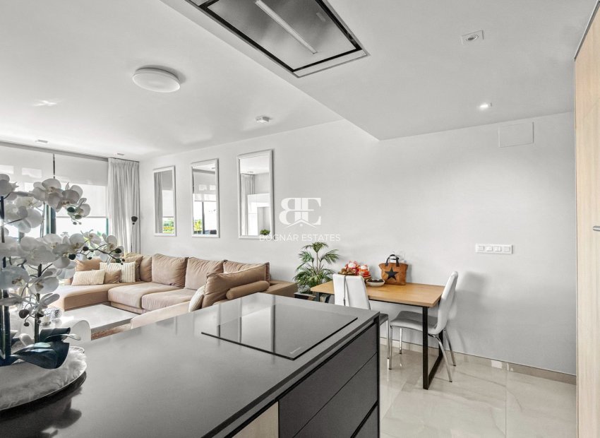 Herverkoop - apartment -
Orihuela Costa - Playa Flamenca