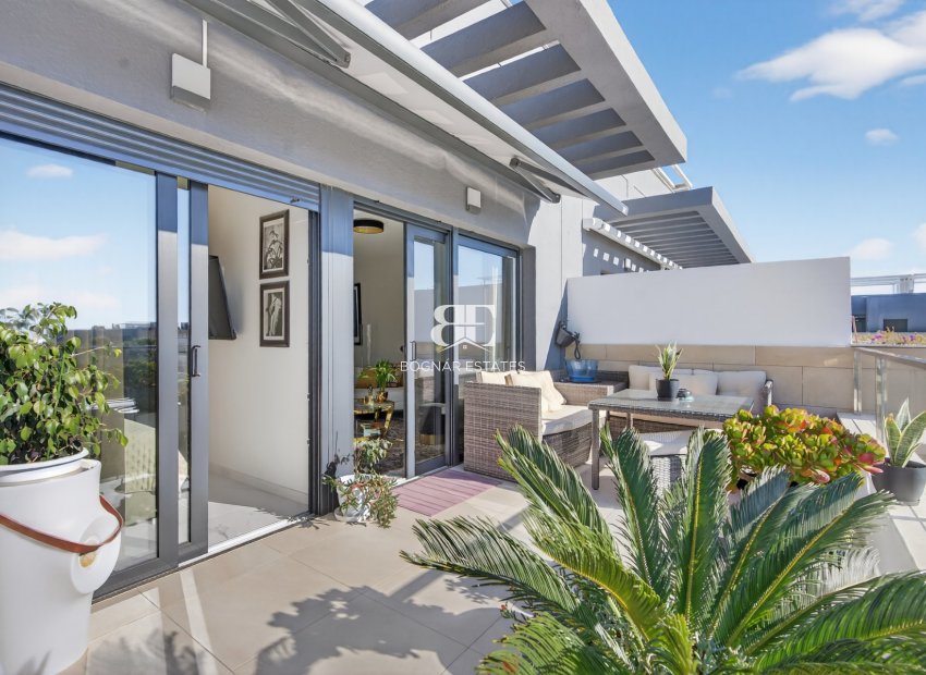 Herverkoop - apartment -
Orihuela Costa - Playa Flamenca