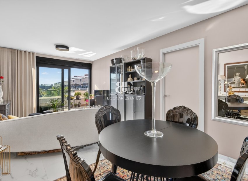 Herverkoop - apartment -
Orihuela Costa - Playa Flamenca