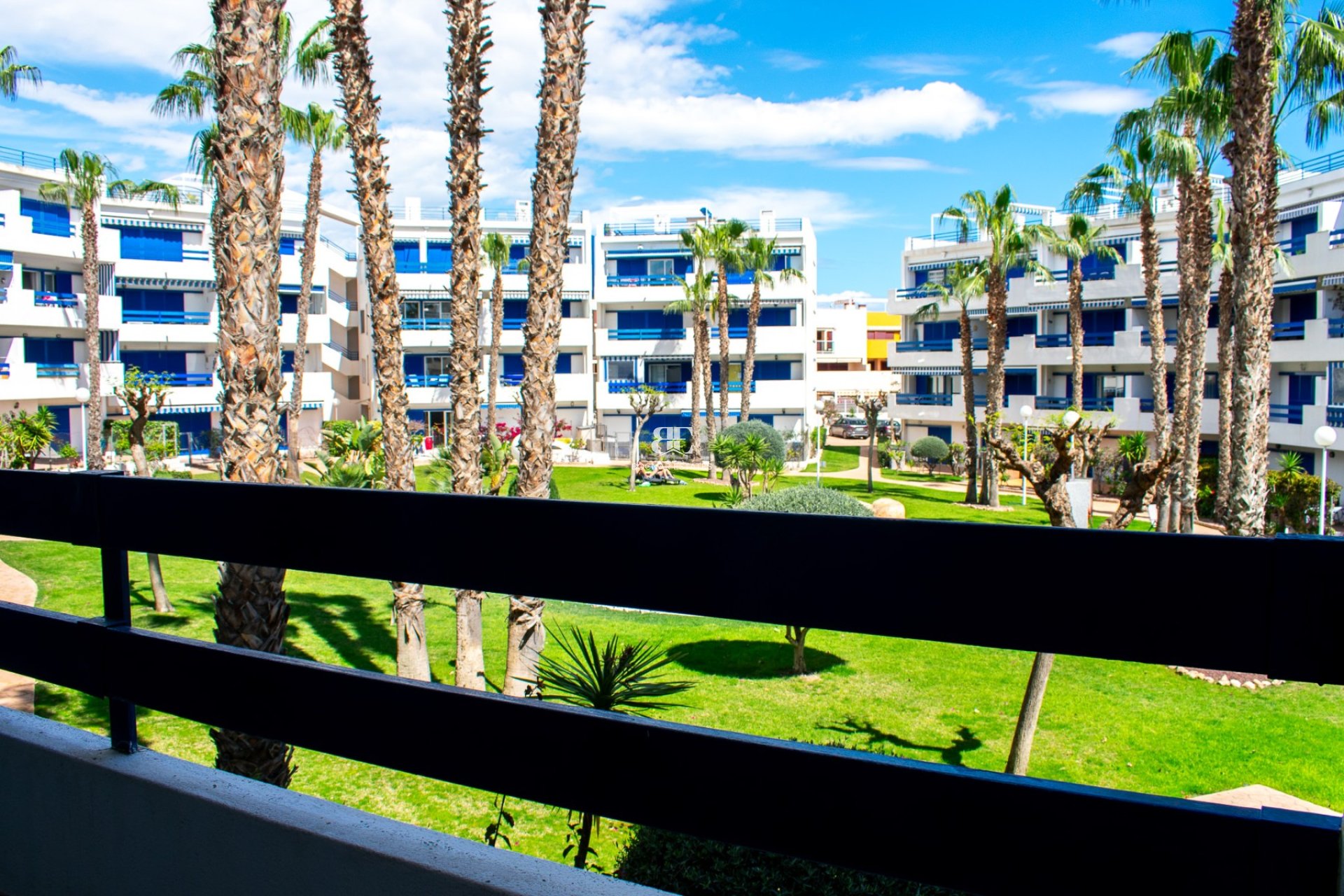Herverkoop - apartment -
Orihuela Costa - Playa Flamenca