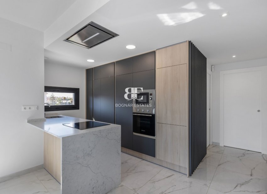 Herverkoop - apartment -
Orihuela Costa - Playa Flamenca