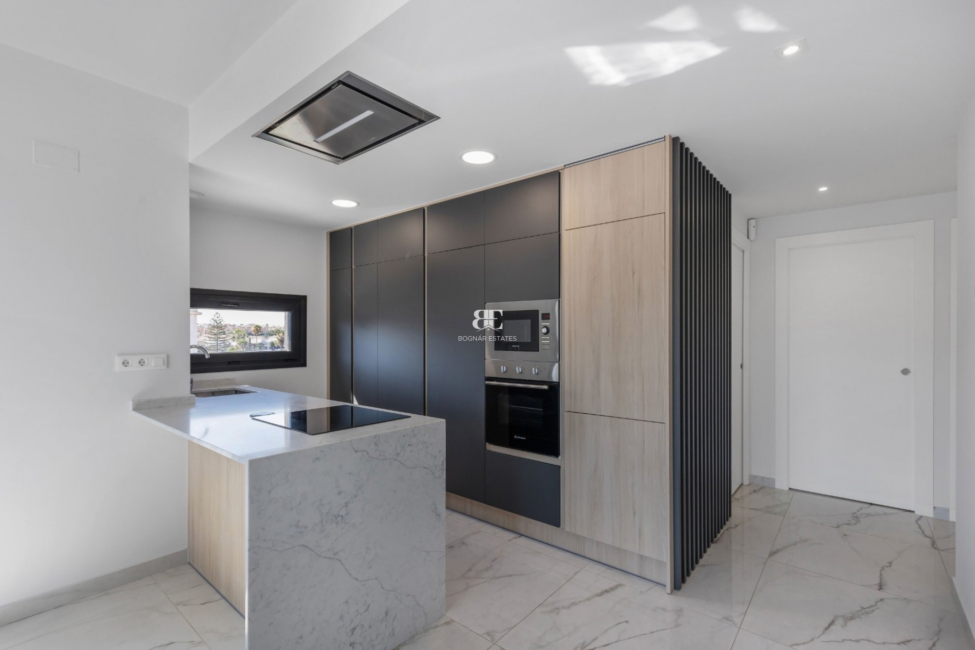 Herverkoop - apartment -
Orihuela Costa - Playa Flamenca