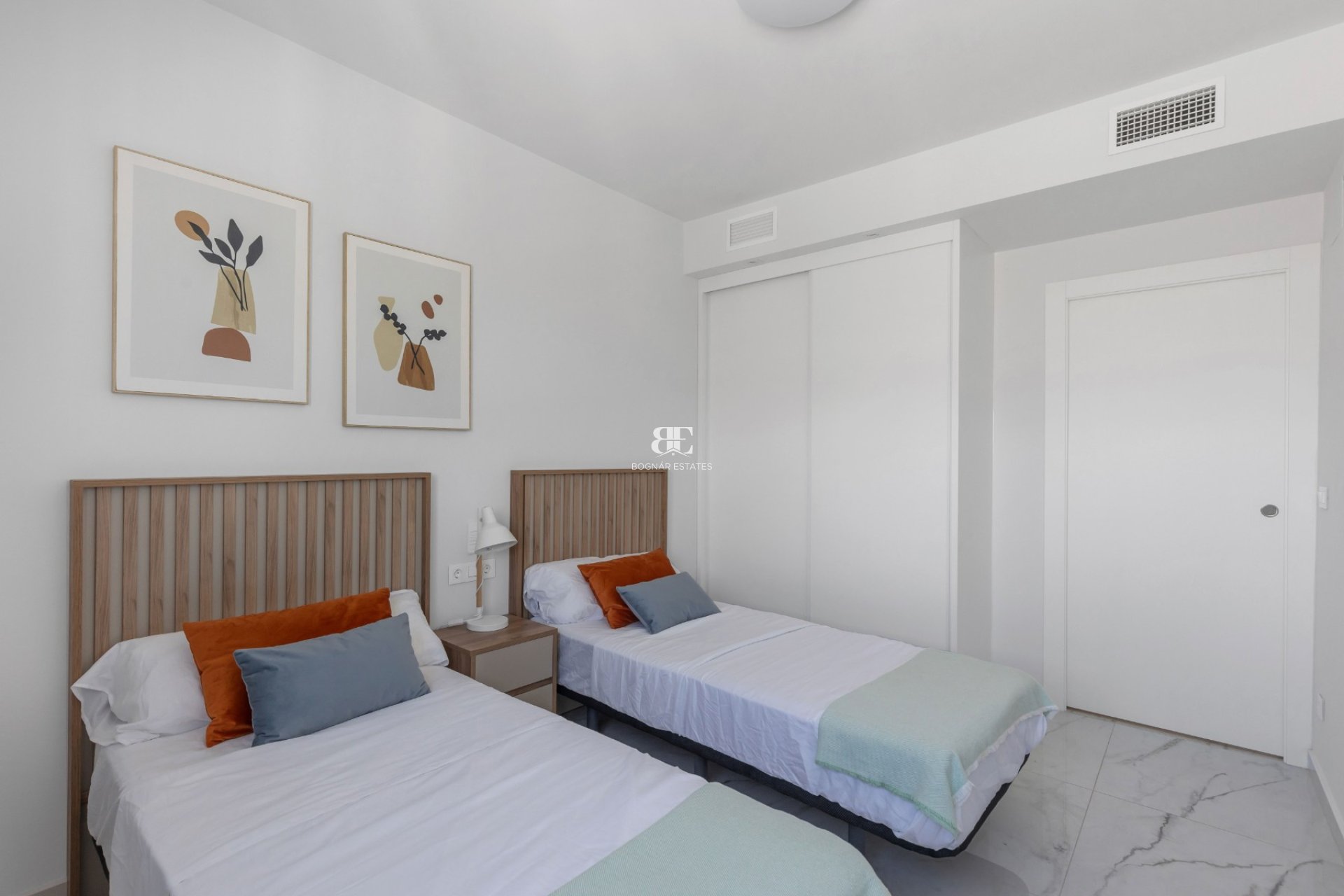 Herverkoop - apartment -
Orihuela Costa - Playa Flamenca