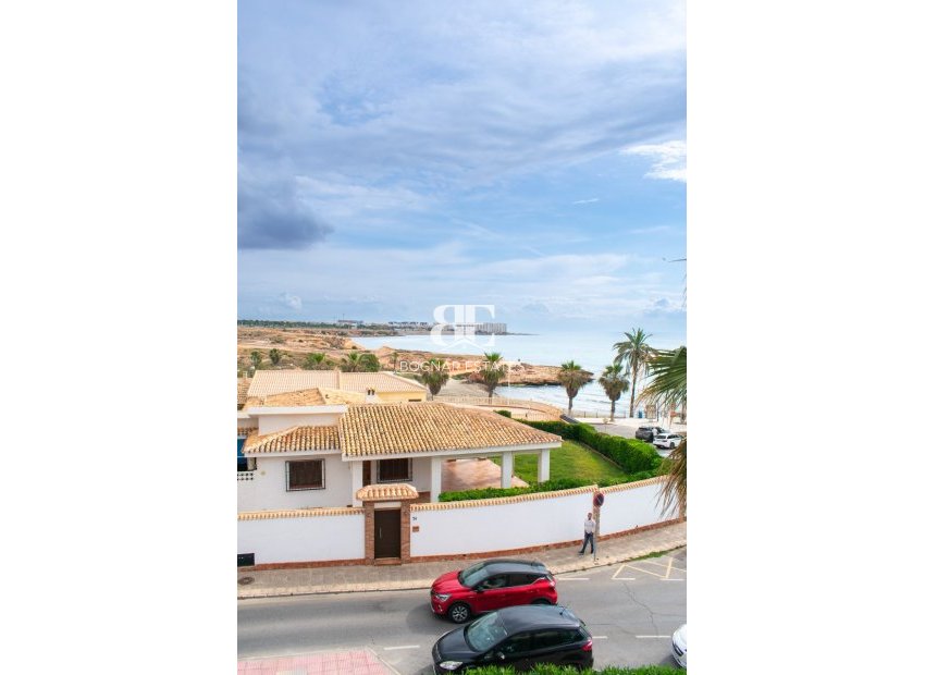 Herverkoop - apartment -
Orihuela Costa - Playa Flamenca