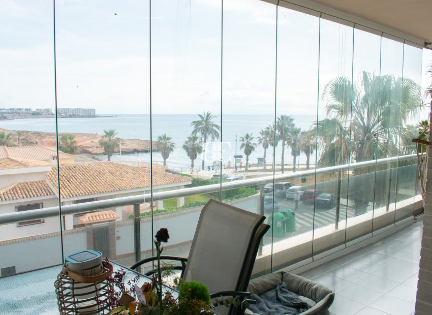 Herverkoop - apartment -
Orihuela Costa - Playa Flamenca