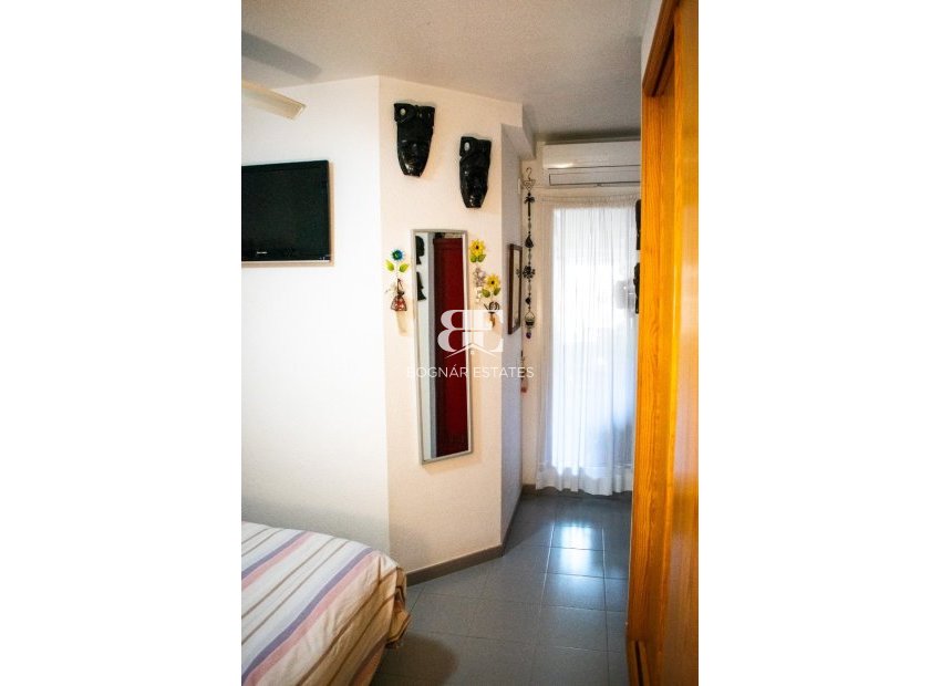 Herverkoop - apartment -
Orihuela Costa - Playa Flamenca