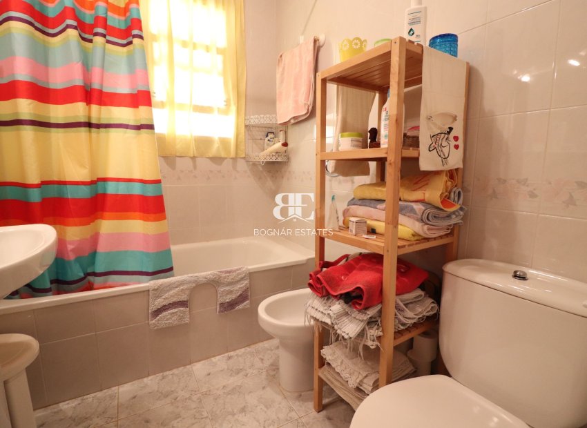 Herverkoop - apartment -
Orihuela Costa - Playa Flamenca