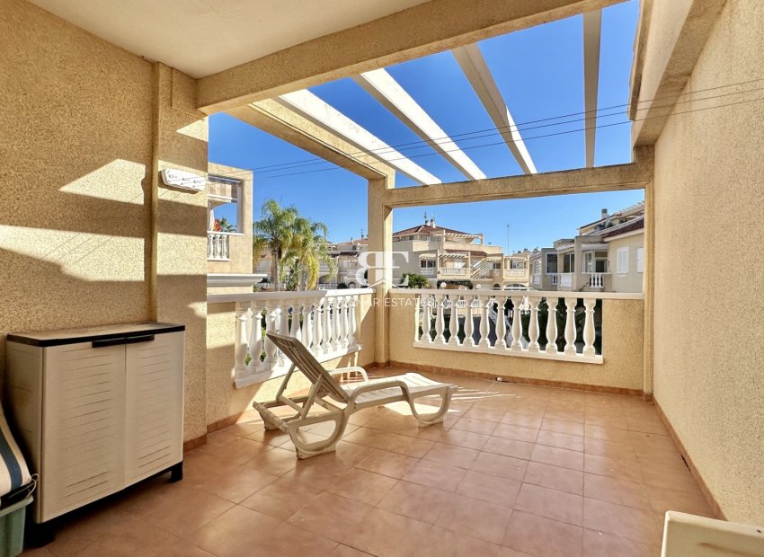 Herverkoop - apartment -
Orihuela Costa - Playa Flamenca