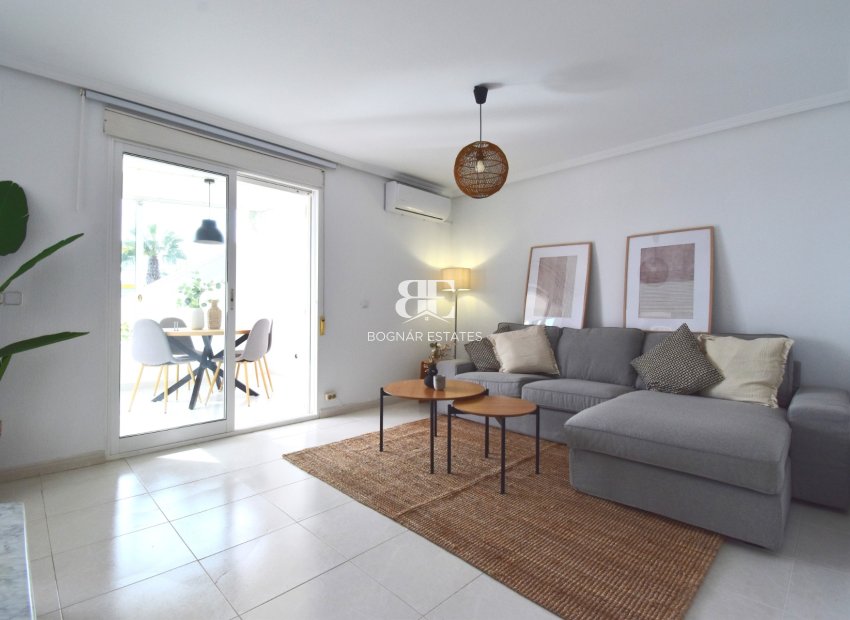 Herverkoop - apartment -
Orihuela Costa - Playa Flamenca