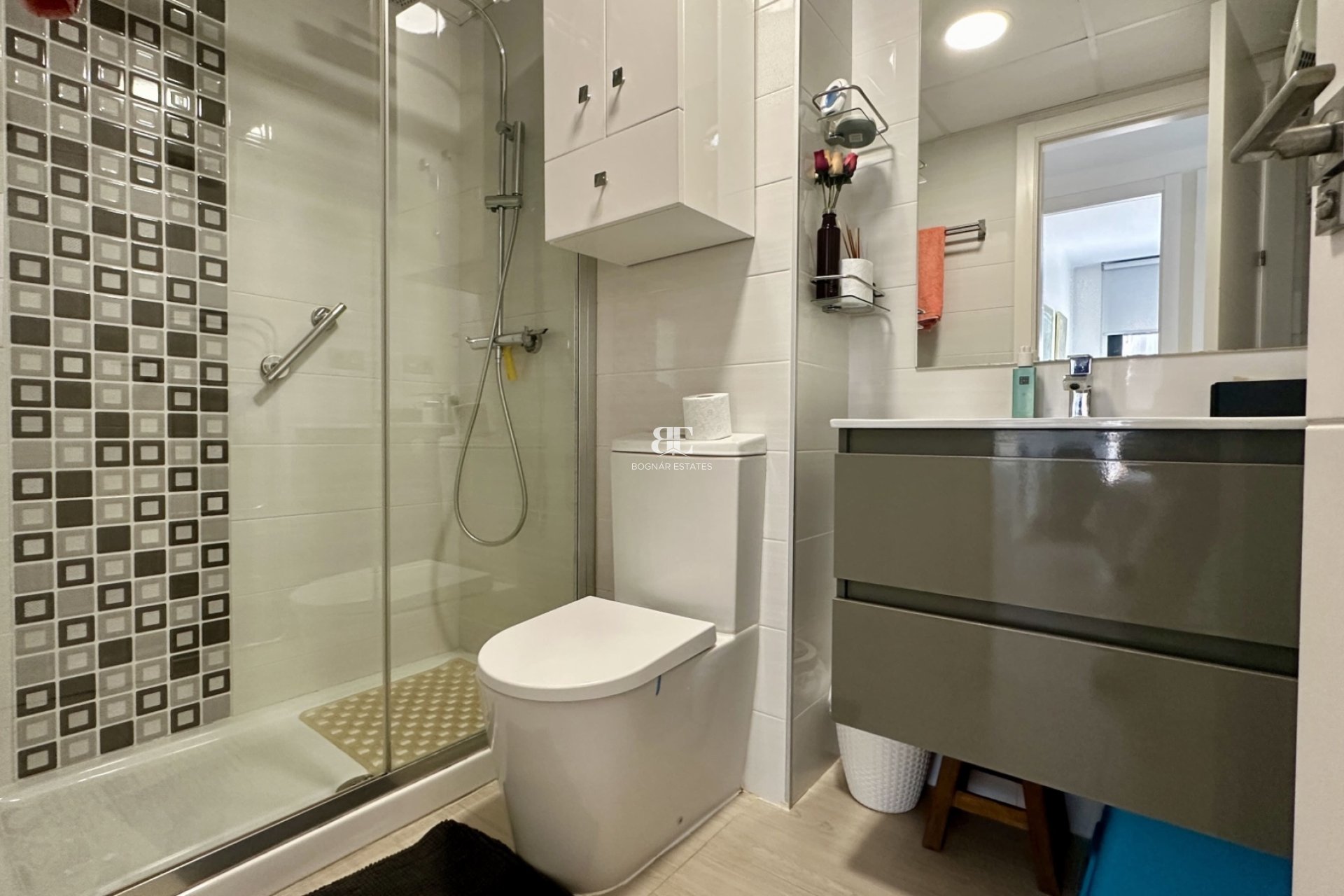 Herverkoop - apartment -
Orihuela Costa - Punta Prima