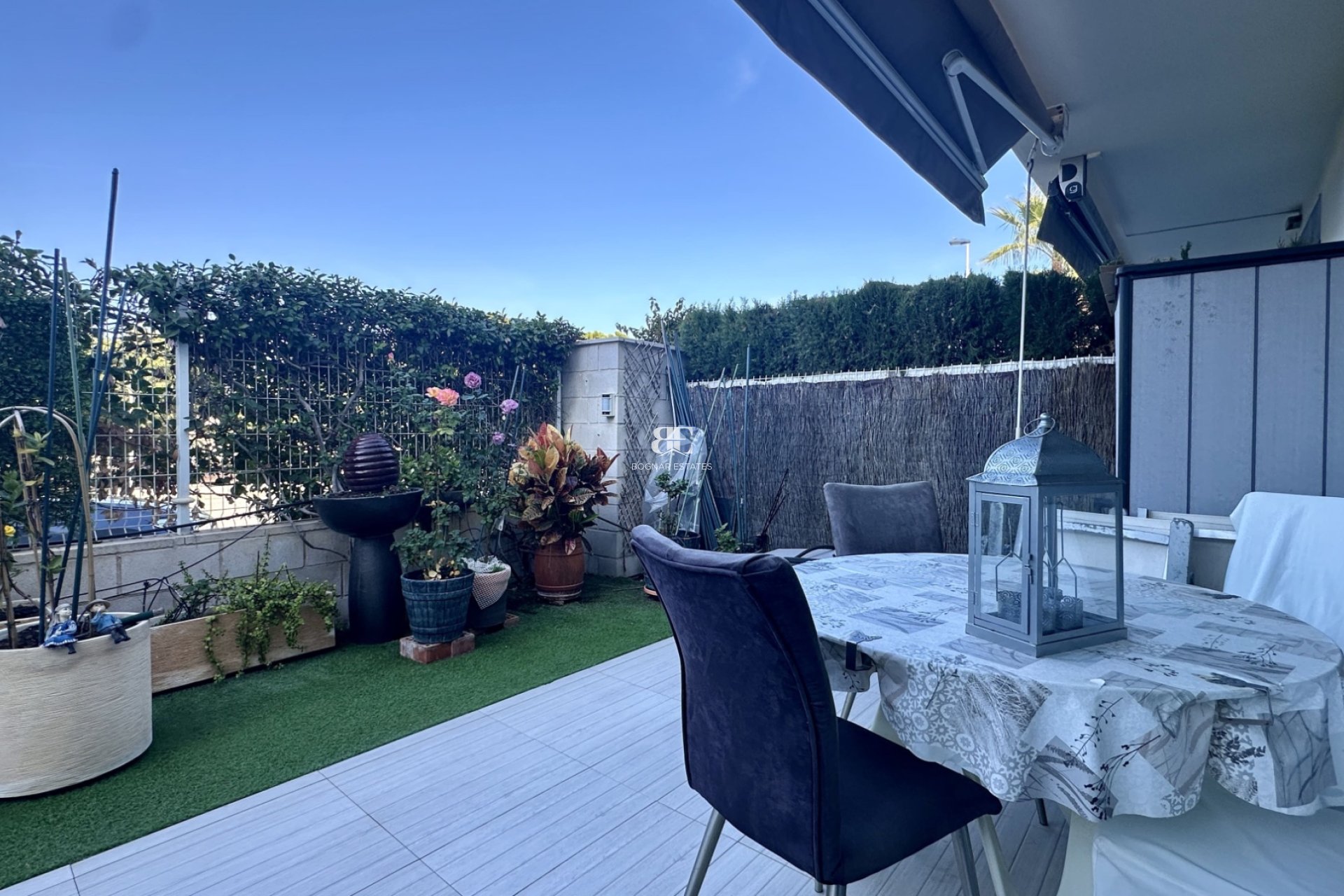 Herverkoop - apartment -
Orihuela Costa - Punta Prima