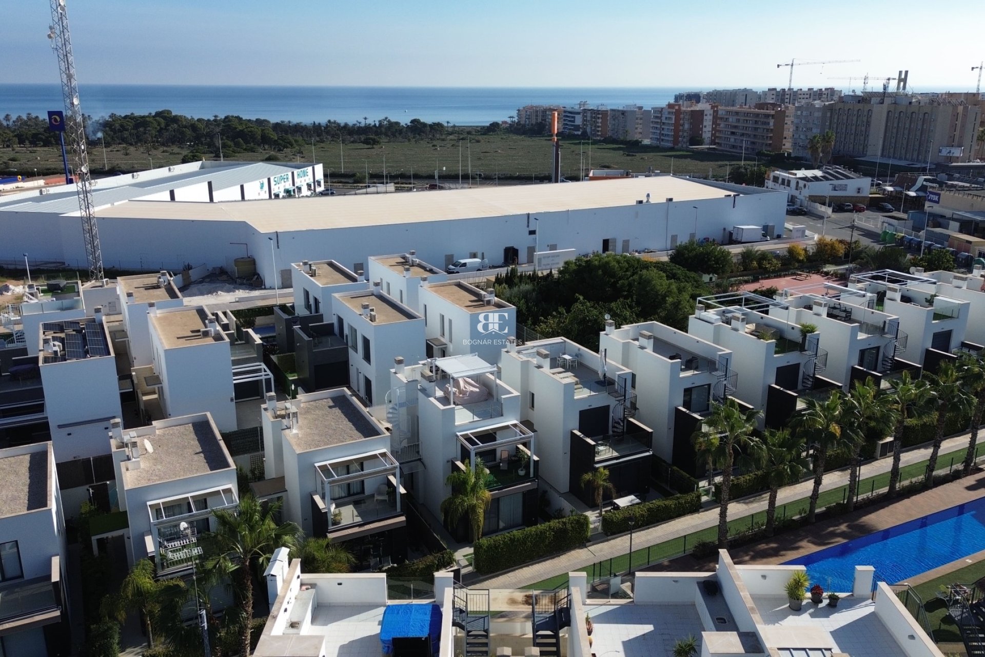 Herverkoop - apartment -
Orihuela Costa - Punta Prima