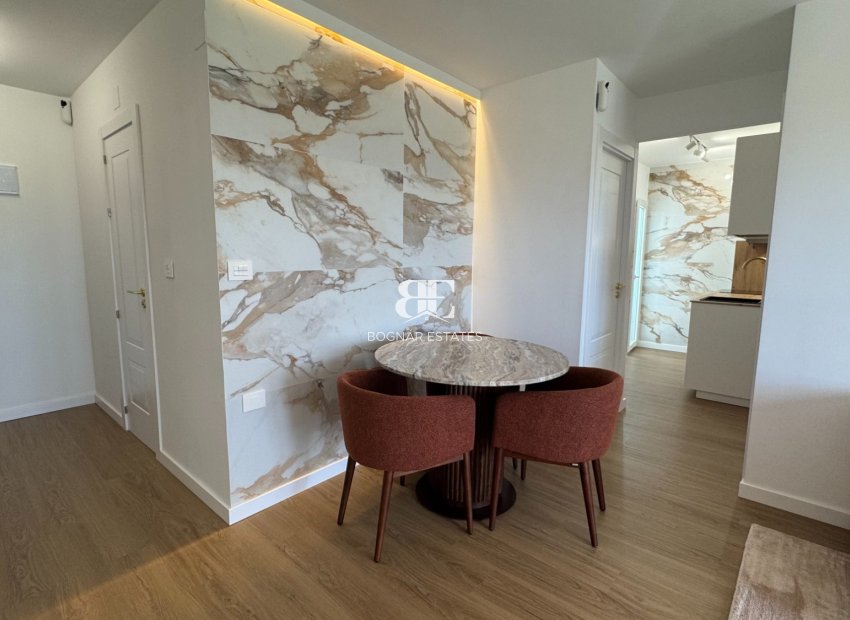 Herverkoop - apartment -
Orihuela Costa - Punta Prima